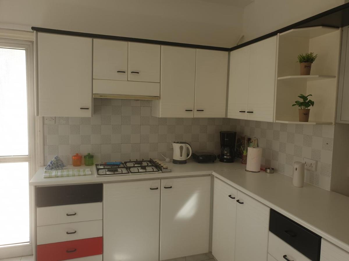Happy Rooms 2411 Engomi Экстерьер фото